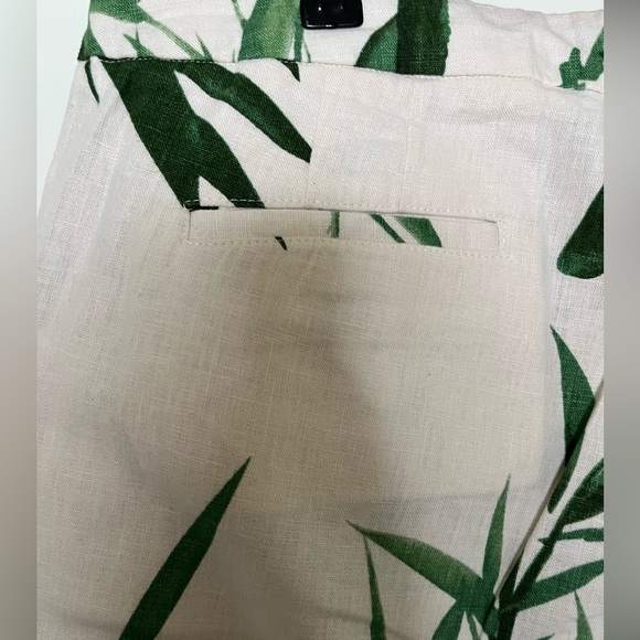 Carolina Belle Cropped Pants Size 12 - Picture 4 of 6